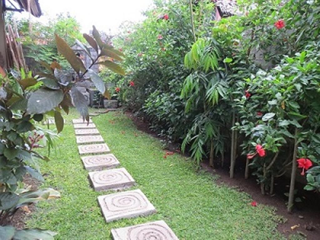 Bali Sari Homestay อาเม็ด ภายนอก รูปภาพ